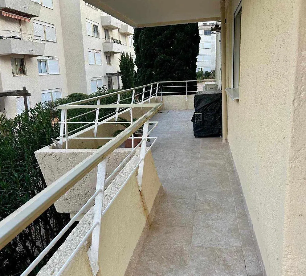 Luxueux Appartement Vue Mer Saint-Tropez Apartment
